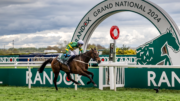 DEFENDING CHAMPION I AM MAXIMUS TOPS WEIGHTS FOR 2025 RANDOX GRAND NATIONAL