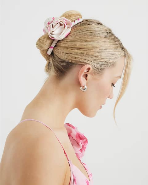 Pink Flower Claw Hair Clip (1).jpg