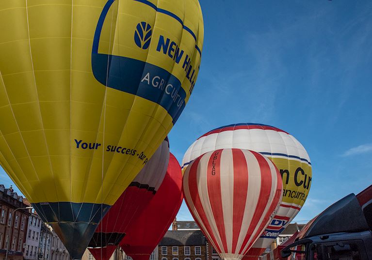 Balloon Fiesta comes to Cheltenham Racecourse
