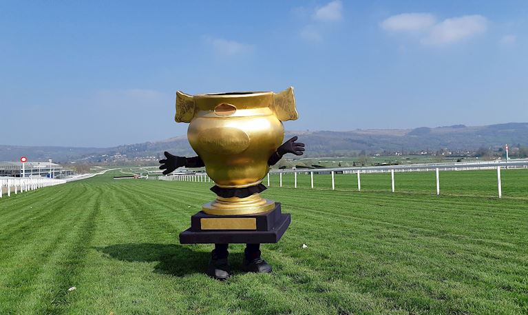 Cheltenham Racecourse Mascot