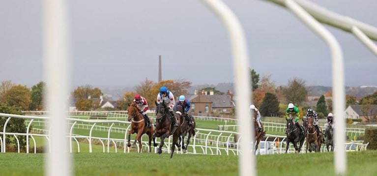 ALL SET FOR A FANTASTIC START TO 2022 AT CARLISLE RACECOURSE