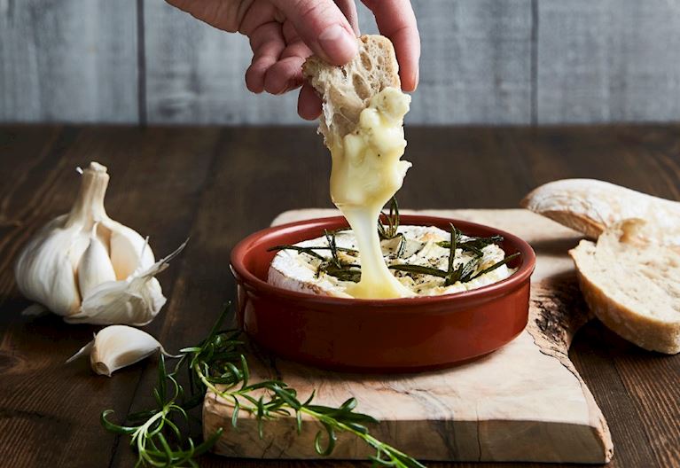 ROSEMARY FOCACCIA & BAKED CAMEMBERT